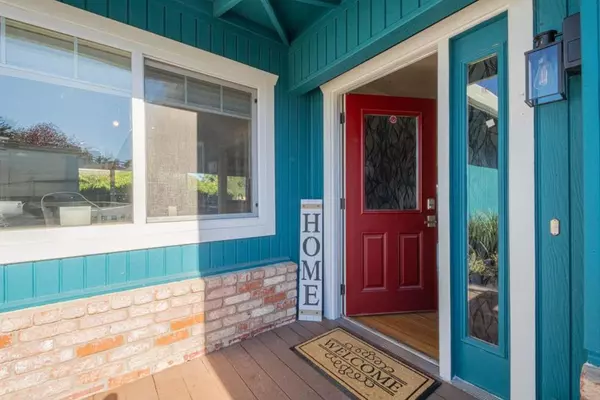 Salinas, CA 93907,9919 Mimosa