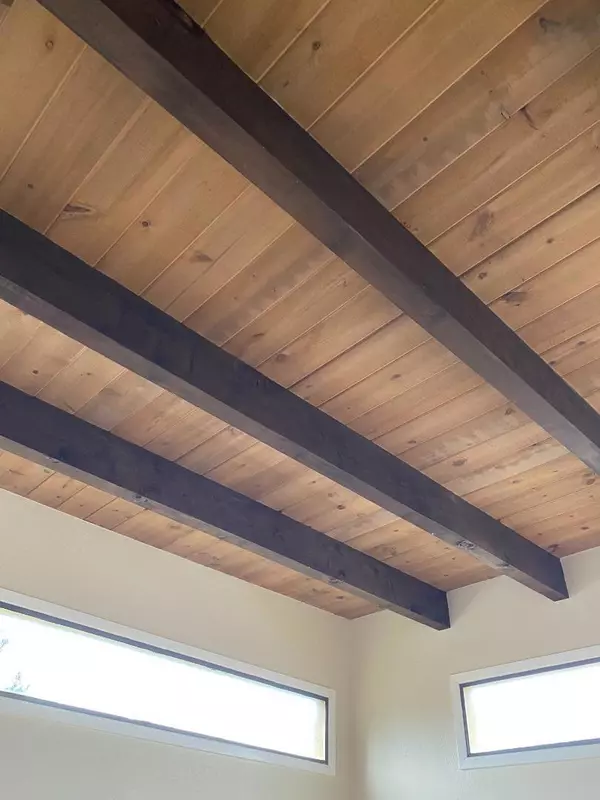 Salinas, CA 93901,1051 Padre DR #7