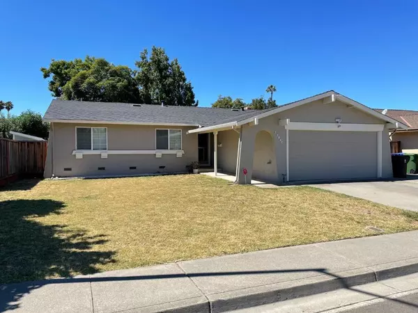 Fremont, CA 94555,33847 Whitehead LN