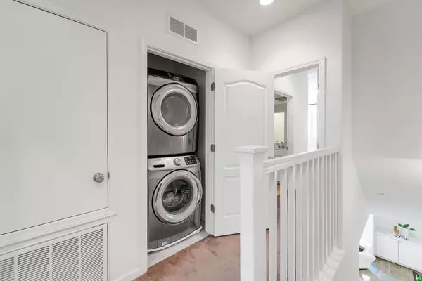 San Jose, CA 95123,308 Flinder PL