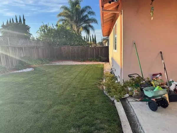 San Jose, CA 95148,2563 Gumdrop DR