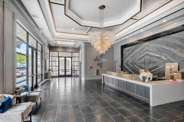 San Carlos, CA 94070,657 Walnut ST #437