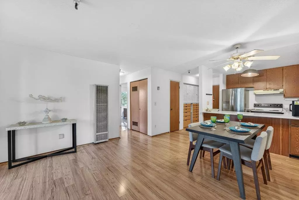 Santa Cruz, CA 95062,121 Vista Prieta