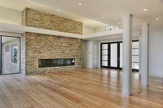 Los Altos Hills, CA 94024,Address not disclosed