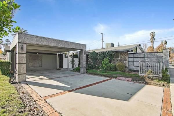 Woodland Hills, CA 91367,6513 Corbin AVE