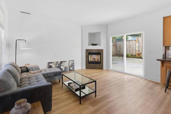 Santa Cruz, CA 95060,223 Button ST