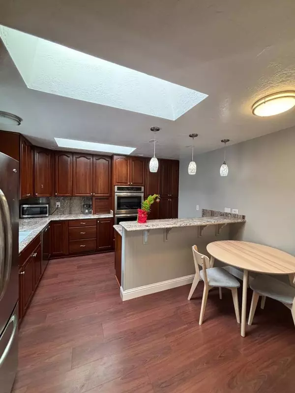 Hayward, CA 94541,2260 Romey LN