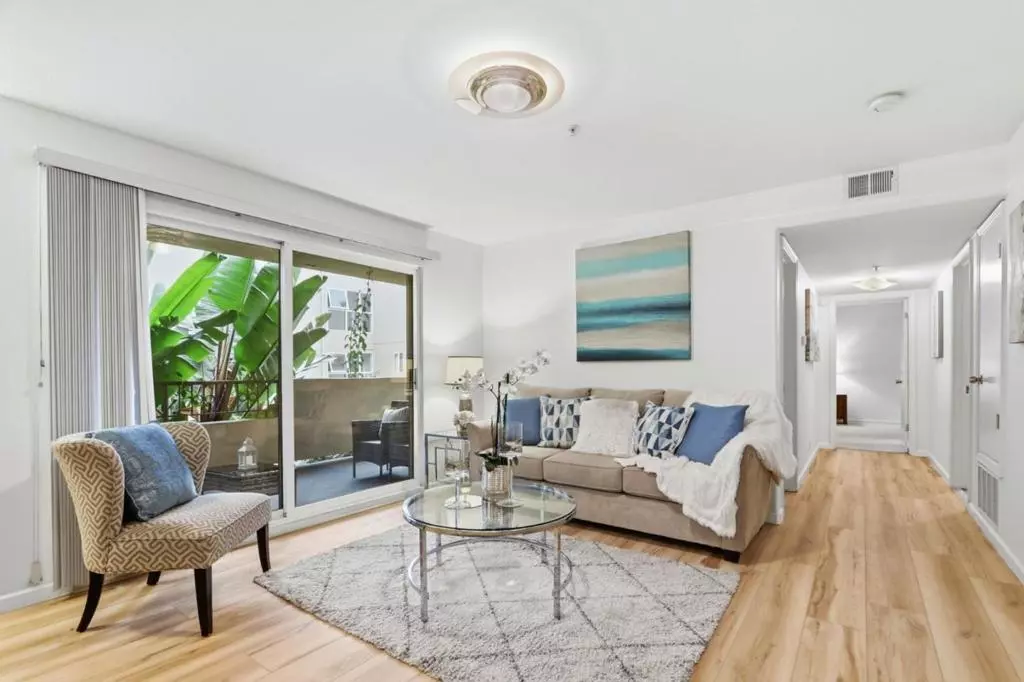 Sunnyvale, CA 94086,134 Carroll ST #202