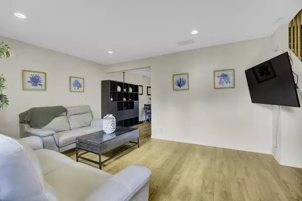 San Jose, CA 95123,419 Velasco DR