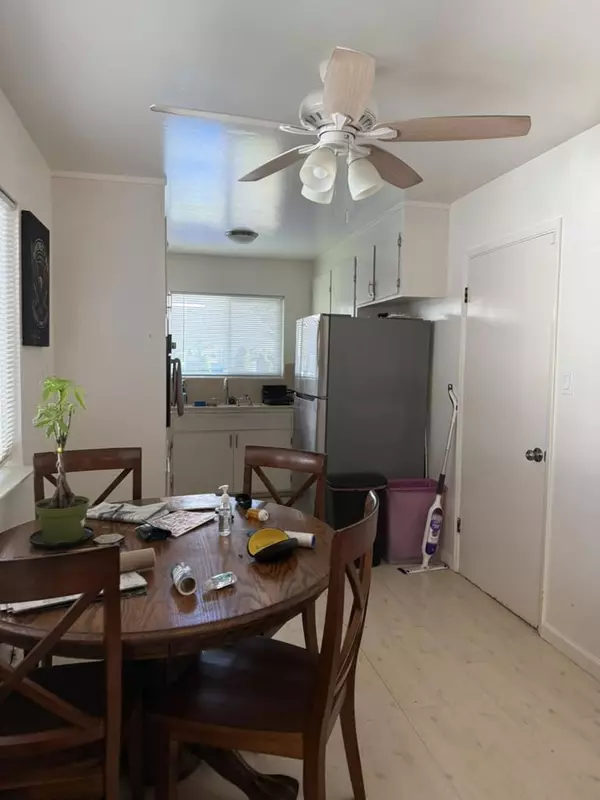 San Jose, CA 95117,1295 Flora AVE