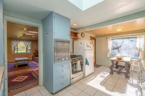 Carmel, CA 93923,27415 Schulte RD