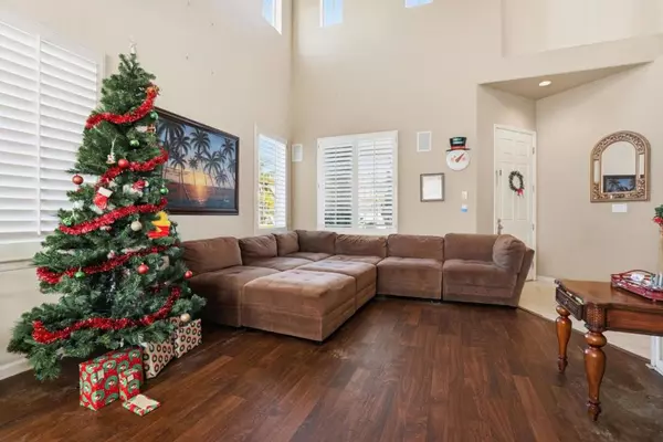 Gilroy, CA 95020,946 Martiri CT