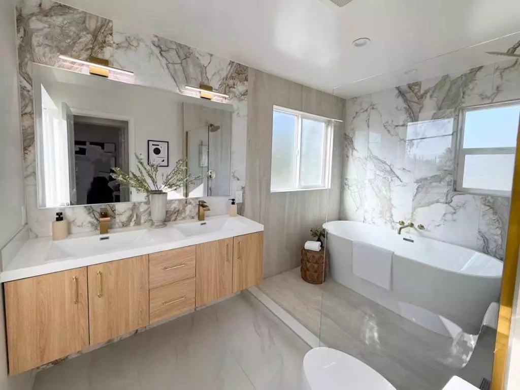 Campbell, CA 95008,824 Jones WAY