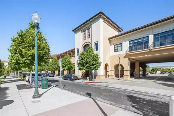 San Mateo, CA 94403,1000 Park PL #L