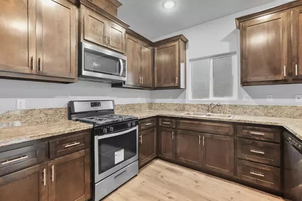 Merced, CA 95341,683 Granada CT