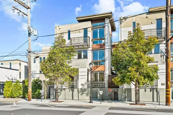 630 Warren ST, Redwood City, CA 94063