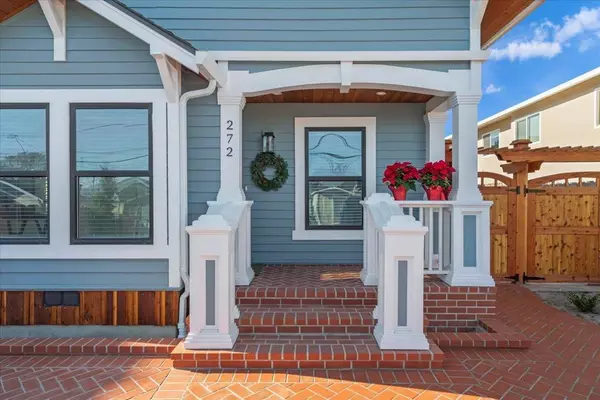 Monterey, CA 93940,272 Clay ST