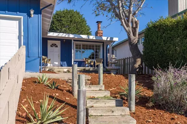 Moss Beach, CA 94038,855 Sierra ST