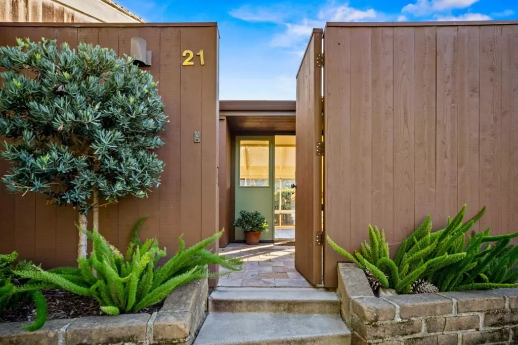 Carmel, CA 93923,7026 Valley Greens CIR #21