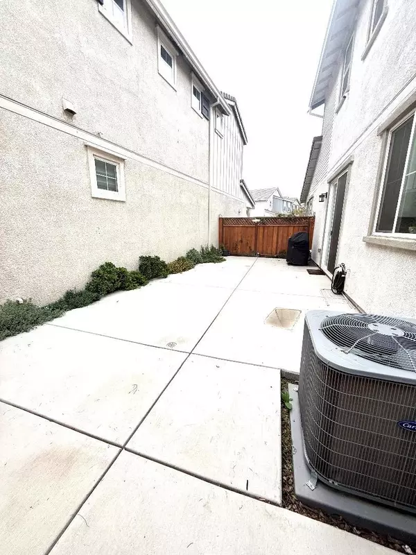 Mountain House, CA 95391,55 E Funderburg BLVD