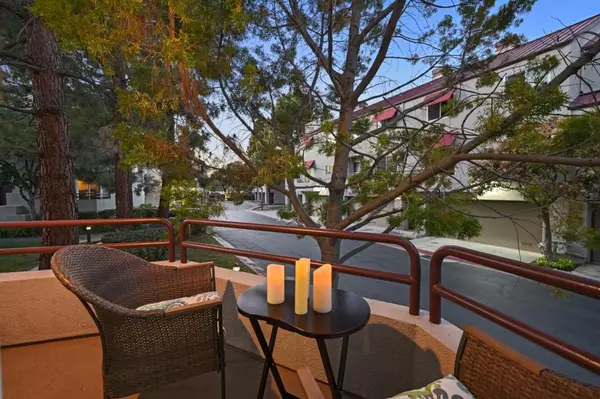 Foster City, CA 94404,104 E Court LN