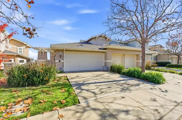 Brisbane, CA 94005,134 Cliff Swallow CT