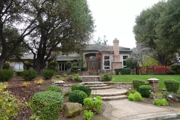 14008 Shady Oak CT, Saratoga, CA 95070