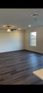 Los Banos, CA 93635,2114 Coulter LN #393P