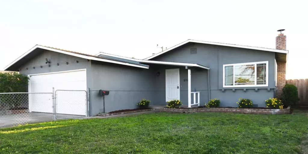 522 E Alvin DR, Salinas, CA 93906