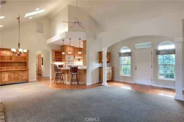 Mariposa, CA 95338,5041 Mari WAY