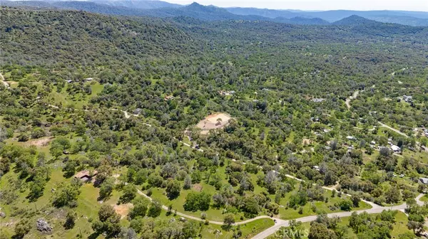 Mariposa, CA 95338,4872 Hirsch RD