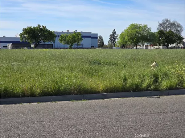 817 Beechcraft AVE, Merced, CA 95341