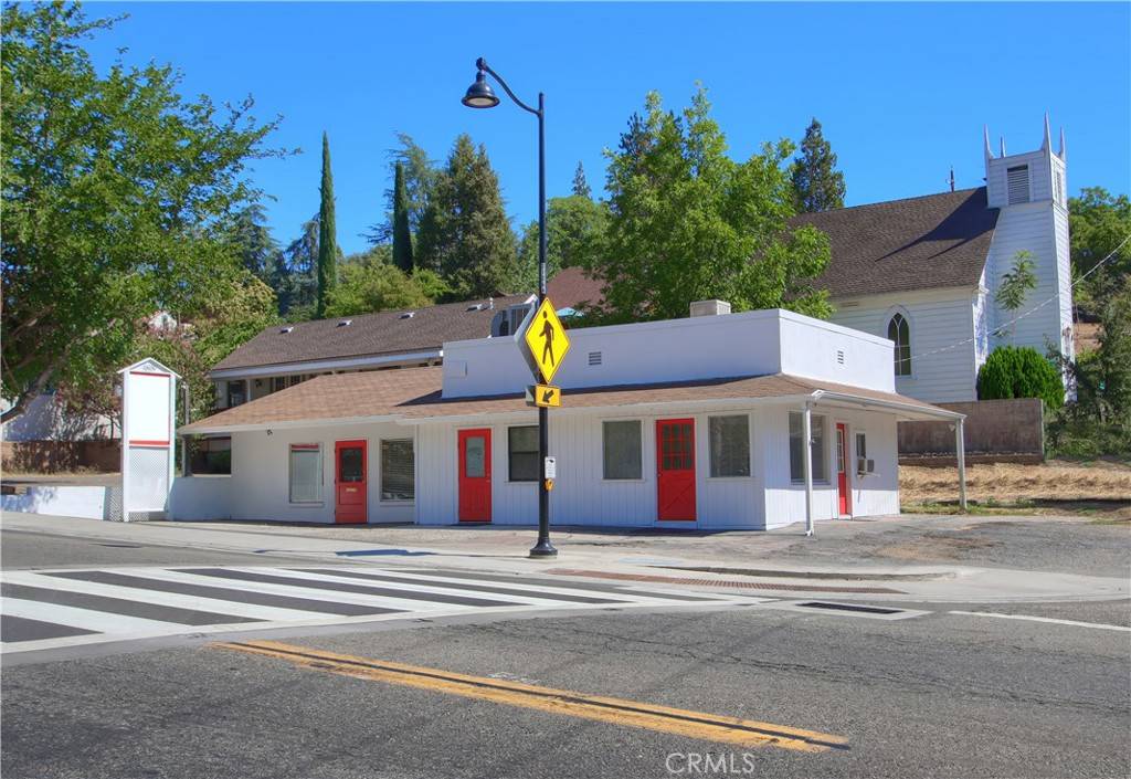 Mariposa, CA 95338,5010 State Highway 140