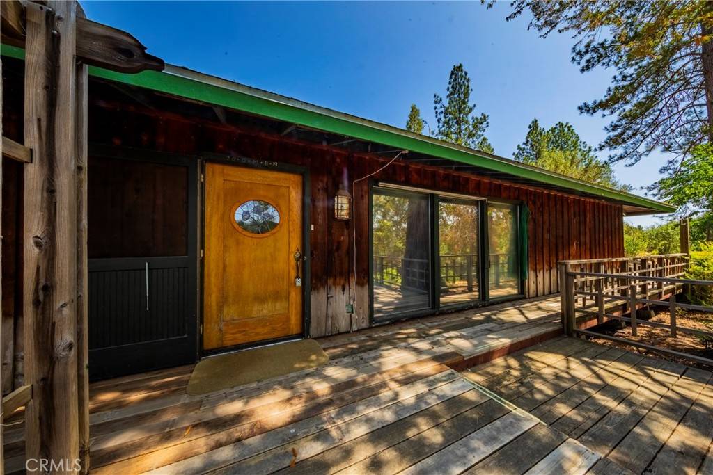 Mariposa, CA 95338,4482 Hirsch RD