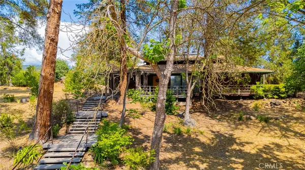 Mariposa, CA 95338,4482 Hirsch RD