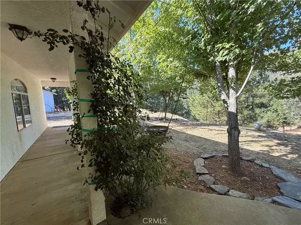 Mariposa, CA 95338,5419 Black Oak Ridge RD