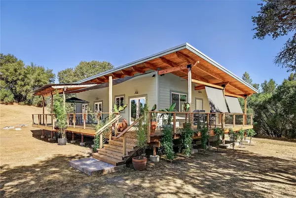 4052 Indian Peak RD, Mariposa, CA 95338