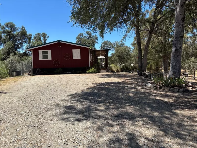 4060 Indian Peak RD, Mariposa, CA 95338