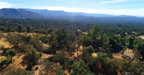 Mariposa, CA 95338,5712 Twin Oaks