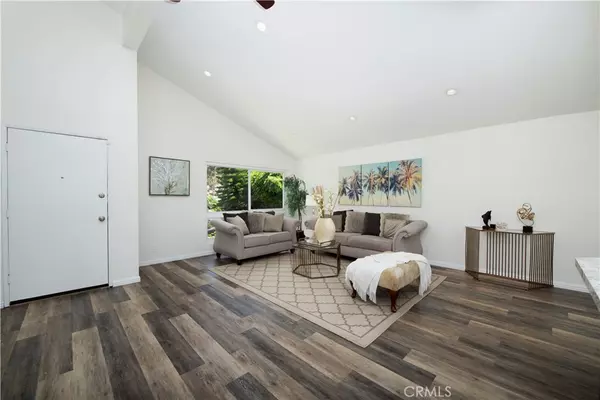 Encinitas, CA 92024,156 Cerro ST