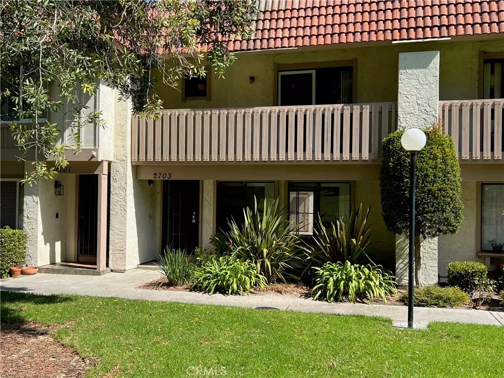 Carlsbad, CA 92010,2703 Via Cardel