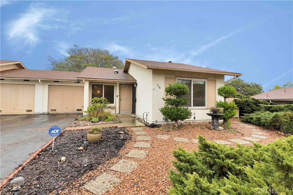 1764 Round Tree DR, Oceanside, CA 92056