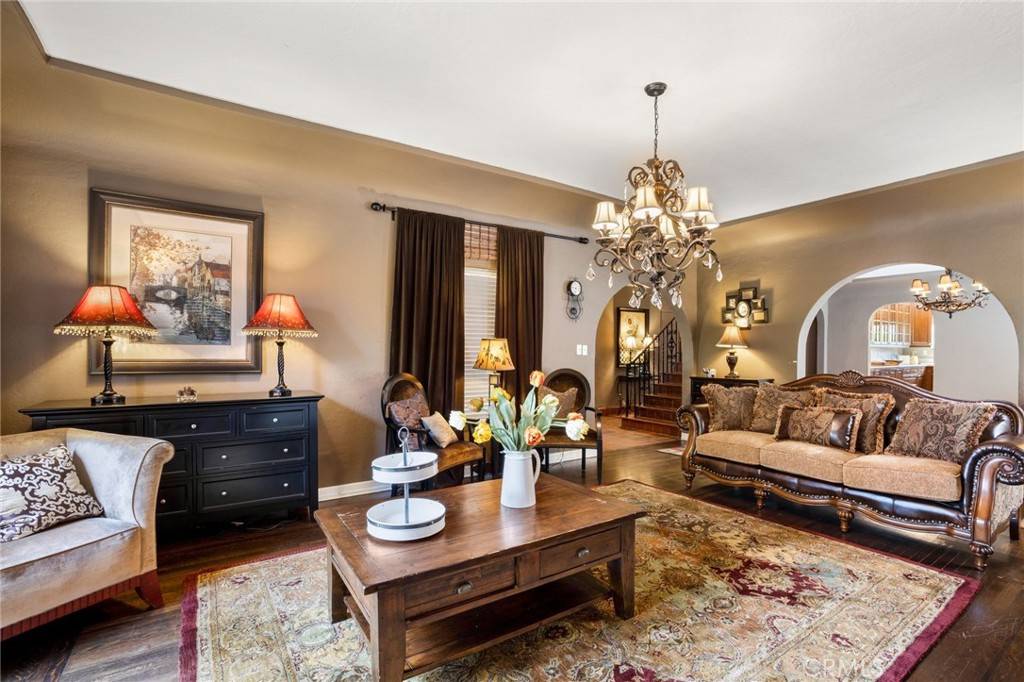 4561 El Cerrito DR, San Diego, CA 92115