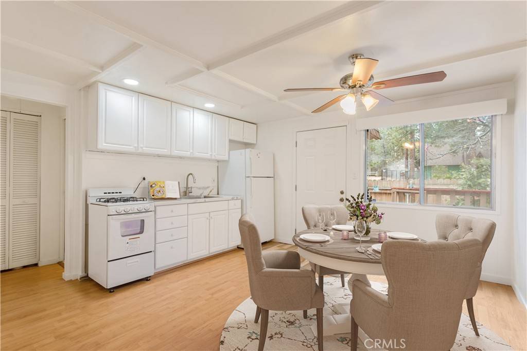 Sugarloaf, CA 92386,391 Imperial AVE