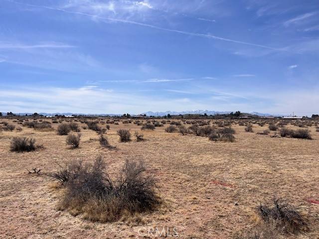 Apple Valley, CA 92307,0 Navajo RD