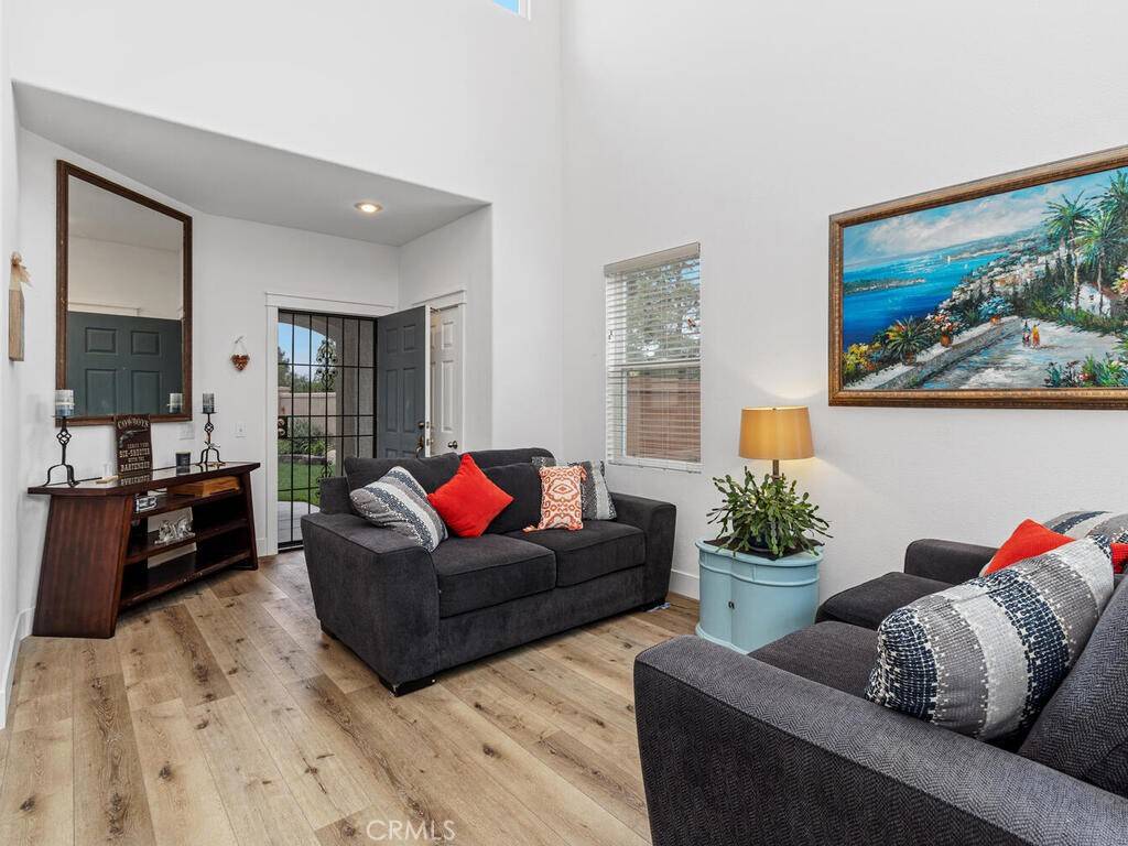 Temecula, CA 92591,41194 Sea Island CT