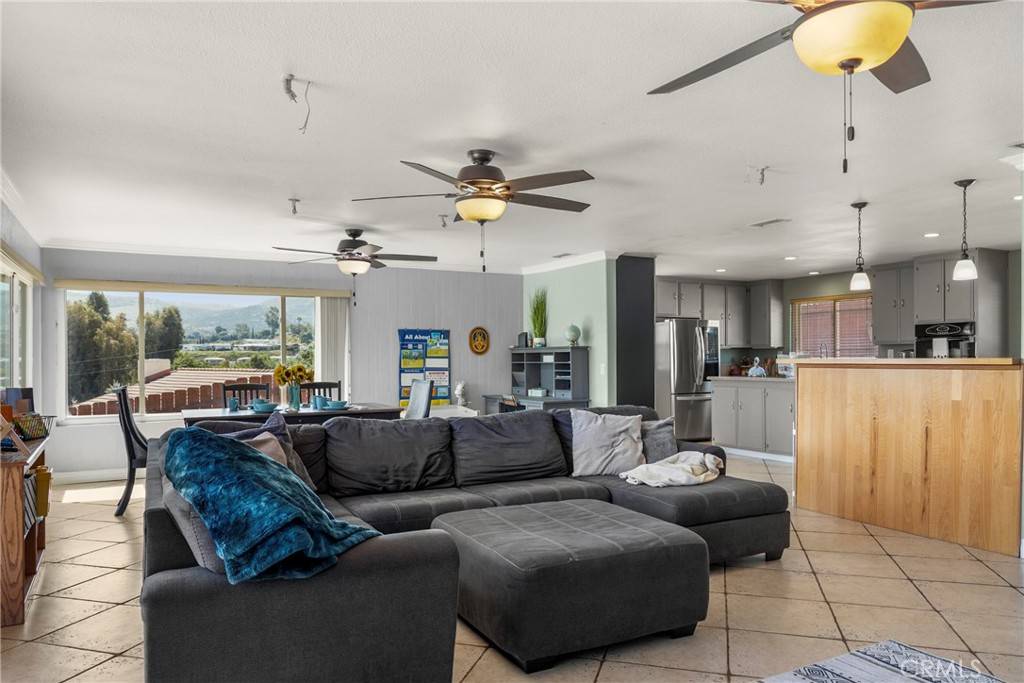 Lakeside, CA 92040,8861 1/2 Los Coches RD
