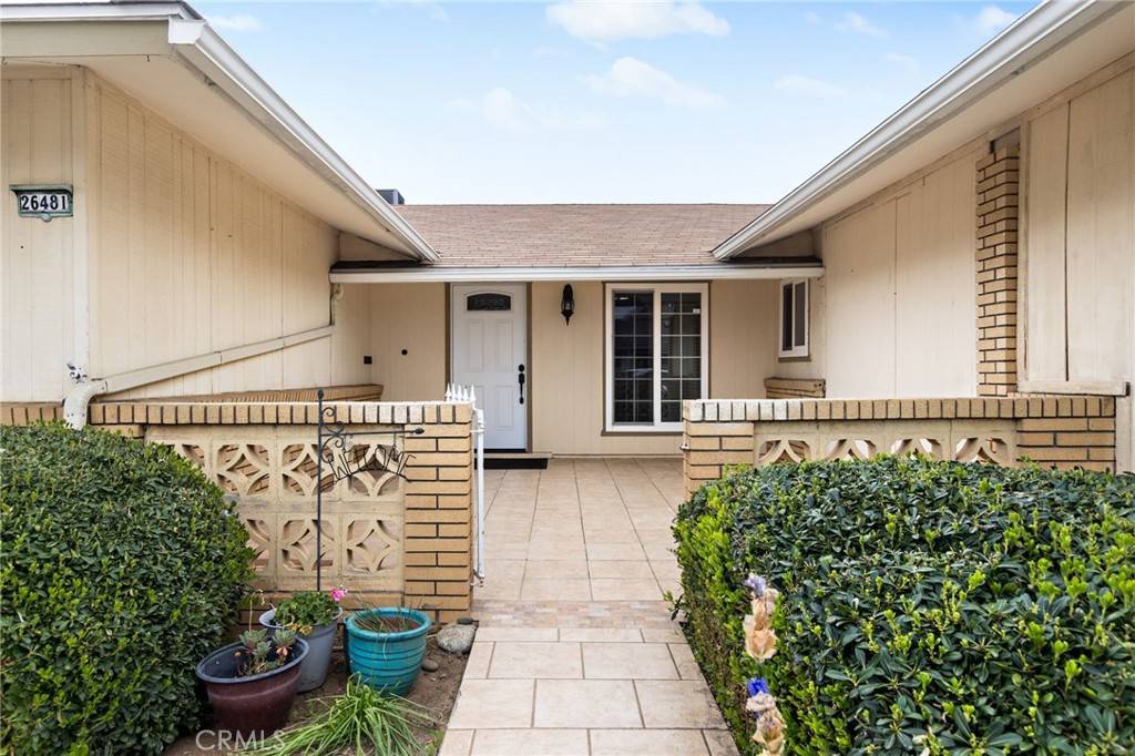 Menifee, CA 92586,26481 Jamestown DR