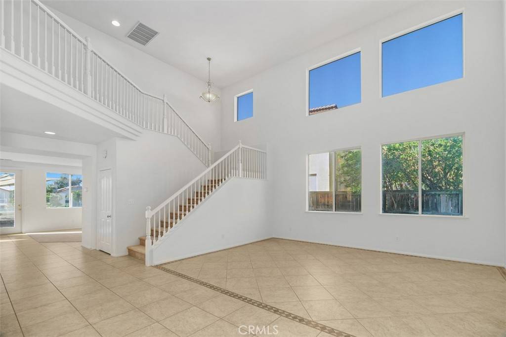Temecula, CA 92592,33466 Biltmore DR