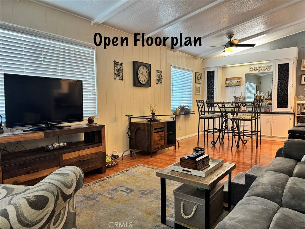 Escondido, CA 92029,1751 W CITRACADO #212